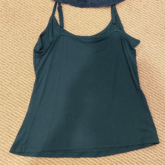 Jewel-Tone Green/Teal Lace Puff-Sleeve Top with Tank Underlay - Size Small - Picture 8 of 8